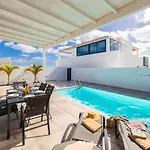 Villa Gara 8 *